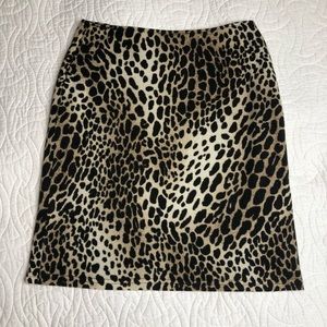 Joseph Ribkoff Knee Length Leopard Skirt Size 8